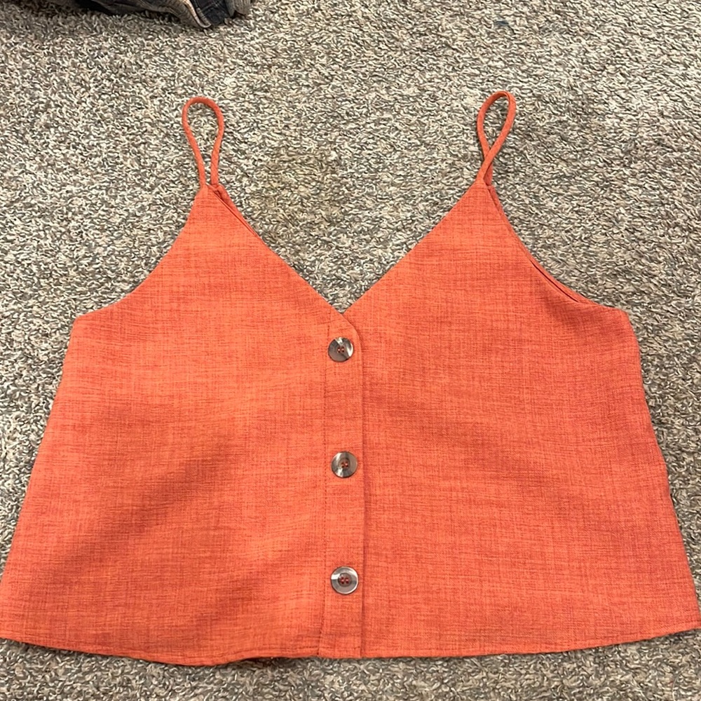 Cropped spaghetti strap with high waist short with elastic band